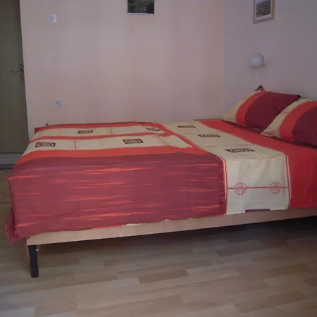 Guest house Lile Pestani